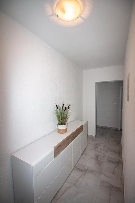 Apartment Zvjezdana โอมิช ภายนอก รูปภาพ
